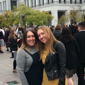 Meet your Posher, Gena